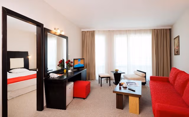 APARTMENT ONE BEDROOM