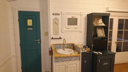 Standard Cottage with Shared Bathroom