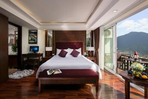 Executive Room with Mountain View