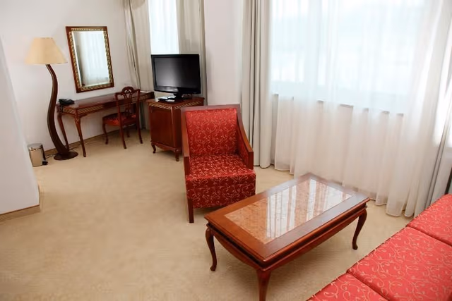 APARTMENT SUPERIOR