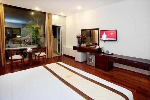 Suite with River View