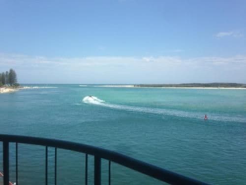 Executive One-Bedroom Apartment - Water Front
