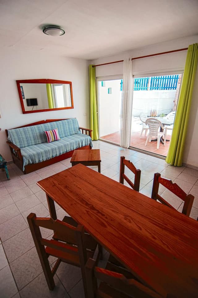 APARTMENT SEA VIEW