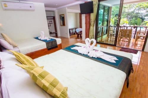 Family Room with Sea View