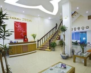Cherry II Hotel