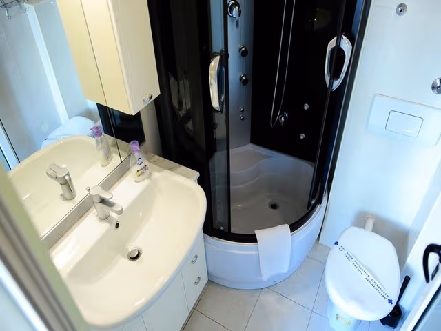 DOUBLE CAPACITY 2
