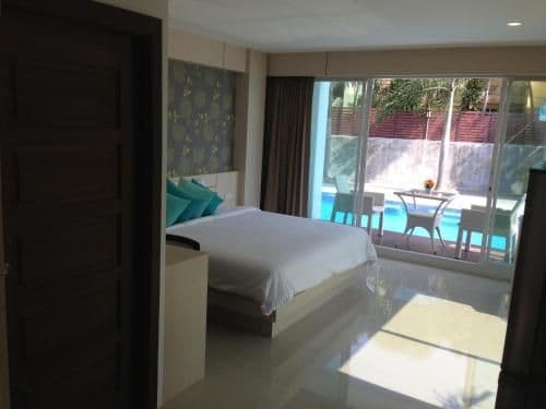 Luxury Double Room with Pool Access