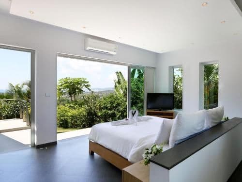 Villa with Sea View