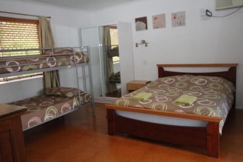 One-Bedroom Apartment with Balcony and Bathroom