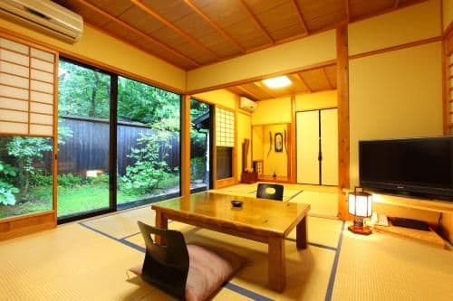 Japanese-Style Twin Room with Open-Air Bath