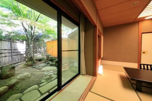Japanese-Style Economy Room