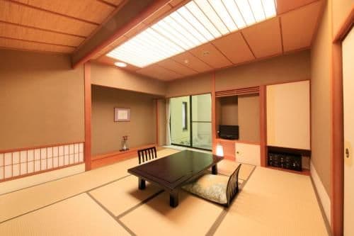 Japanese-Style Economy Room