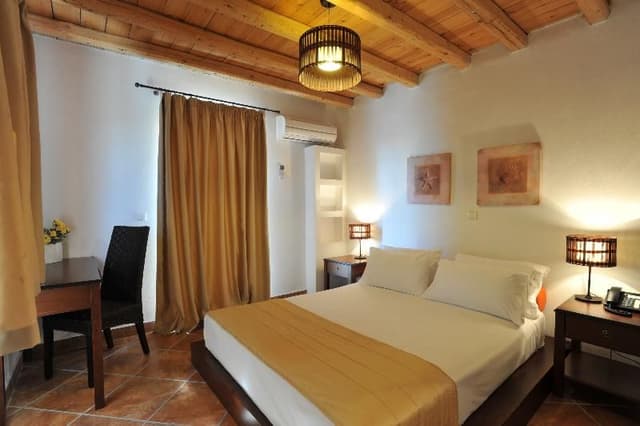 SUITE GRAND