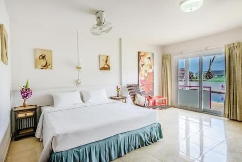 Superior Double Room with Pool Access