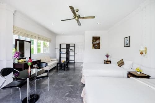 Deluxe Double Room with Pool View and Sea View