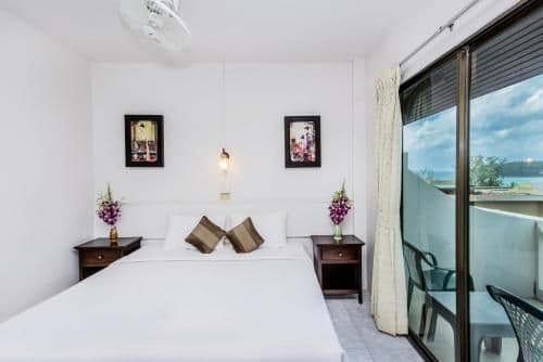 Deluxe Double Room with Pool View and Sea View