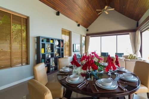 Villa Tiga Four-Bedroom Villa with Private Pool and Spa Pool
