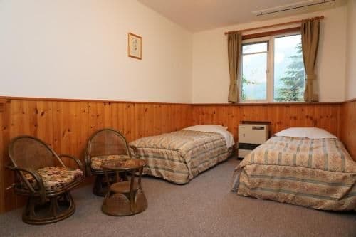 Standard Twin Room - Non-Smoking
