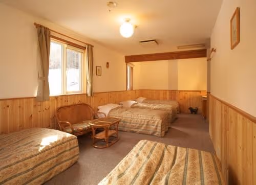 Family Room with Mountain View