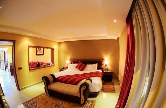 JUNIOR SUITE SUPERIOR