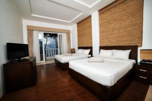 Superior Double Room with Two Double Beds with Sea View