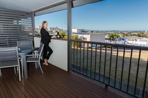 Three-Bedroom Townhouse Apartment-1