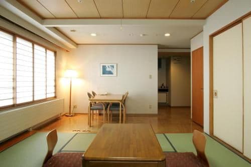 Japanese-Style Twin Room