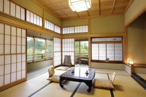 Corner Japanese-Style Room with Garden View