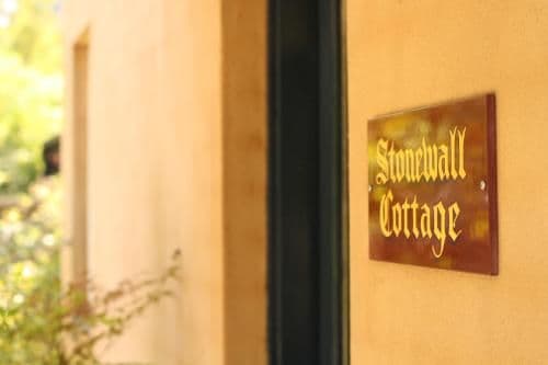 Two-Bedroom Cottage - Stonewall