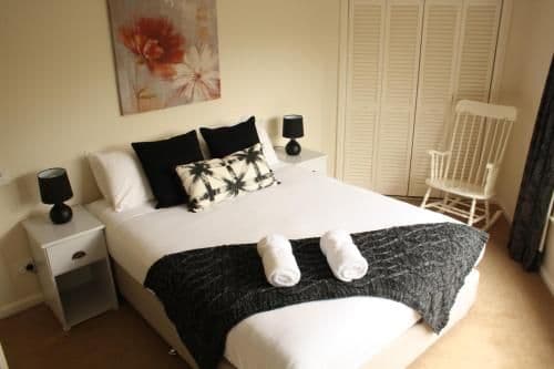 Two-Bedroom Apartment Upstairs - Mews