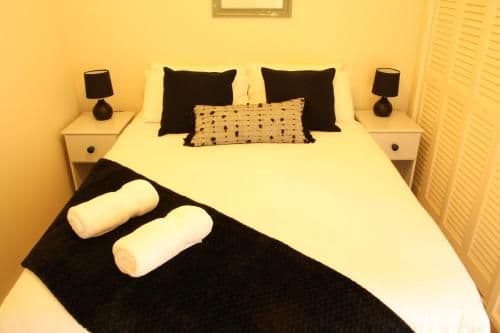 Two-Bedroom Apartment Upstairs - Mews