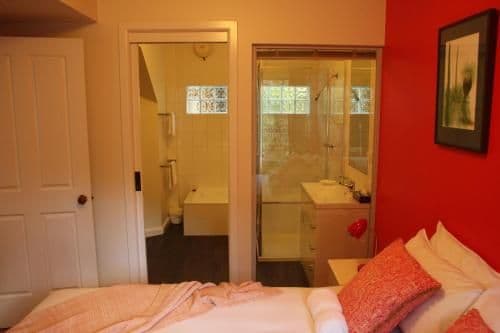 One-Bedroom Apartment - Woodsmoke