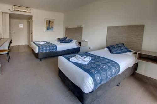 Deluxe Twin Room (Upstairs or Downstairs)