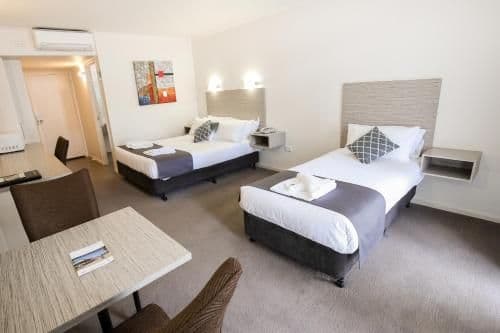 Deluxe Twin Room (Upstairs or Downstairs)
