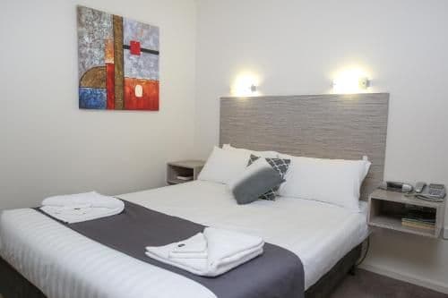 Deluxe Family Room (Upstairs or Downstairs)