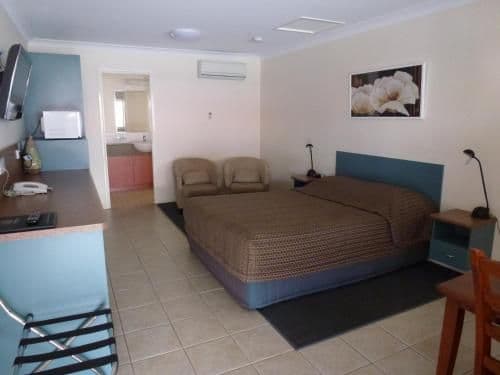 Executive Queen Room