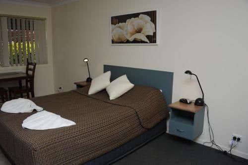 Executive Queen Room