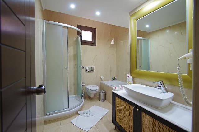 SUITE GRAND