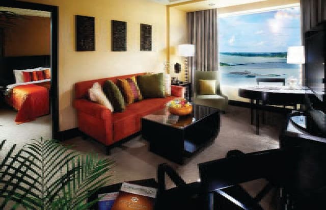 SUITE EXECUTIVE
