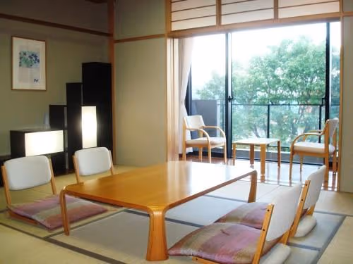 Japanese-Style Room