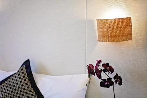 Deluxe Queen Suite