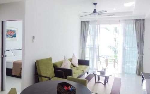 Family Room with Side Sea View