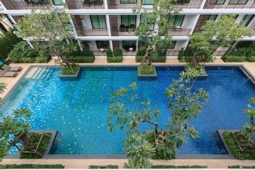 Studio with Pool View