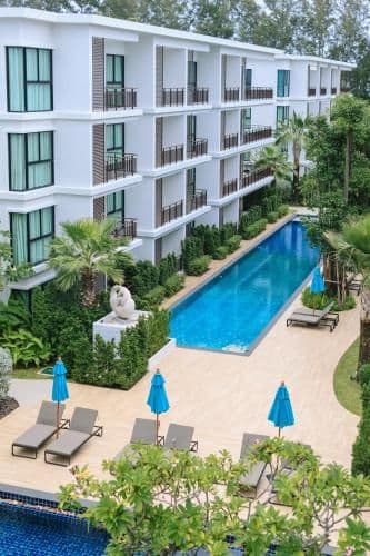 Studio with Pool View