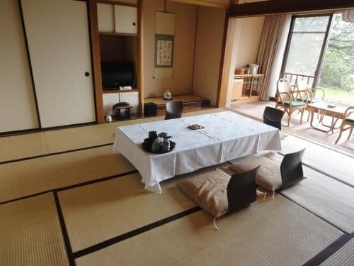 Japanese-Style Twin Room