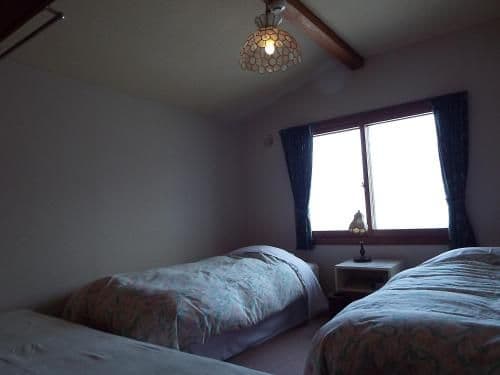 Triple Room with Shared Bathroom