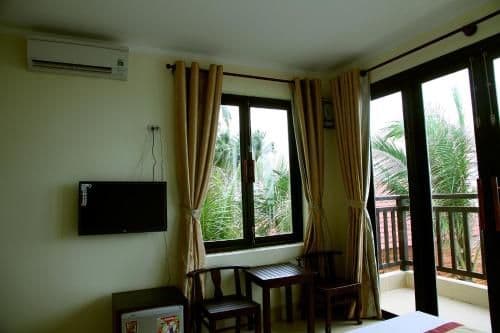 Standard Twin Room with Garden View