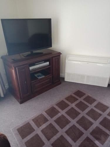 Three-Bedroom Cottage - Macquarie