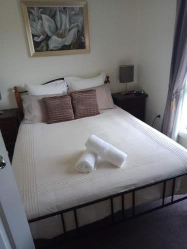 Three-Bedroom Cottage - Macquarie