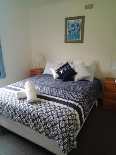 Two-Bedroom Cottage - Henty